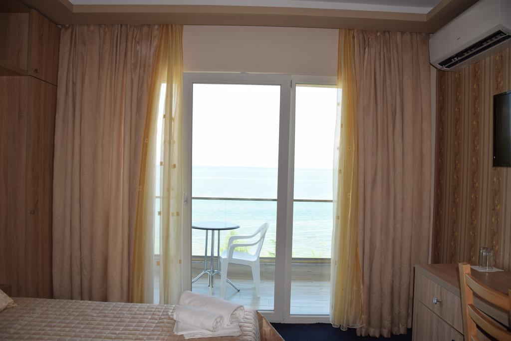 Hotel Pogradeci 2 Tushemisht Экстерьер фото